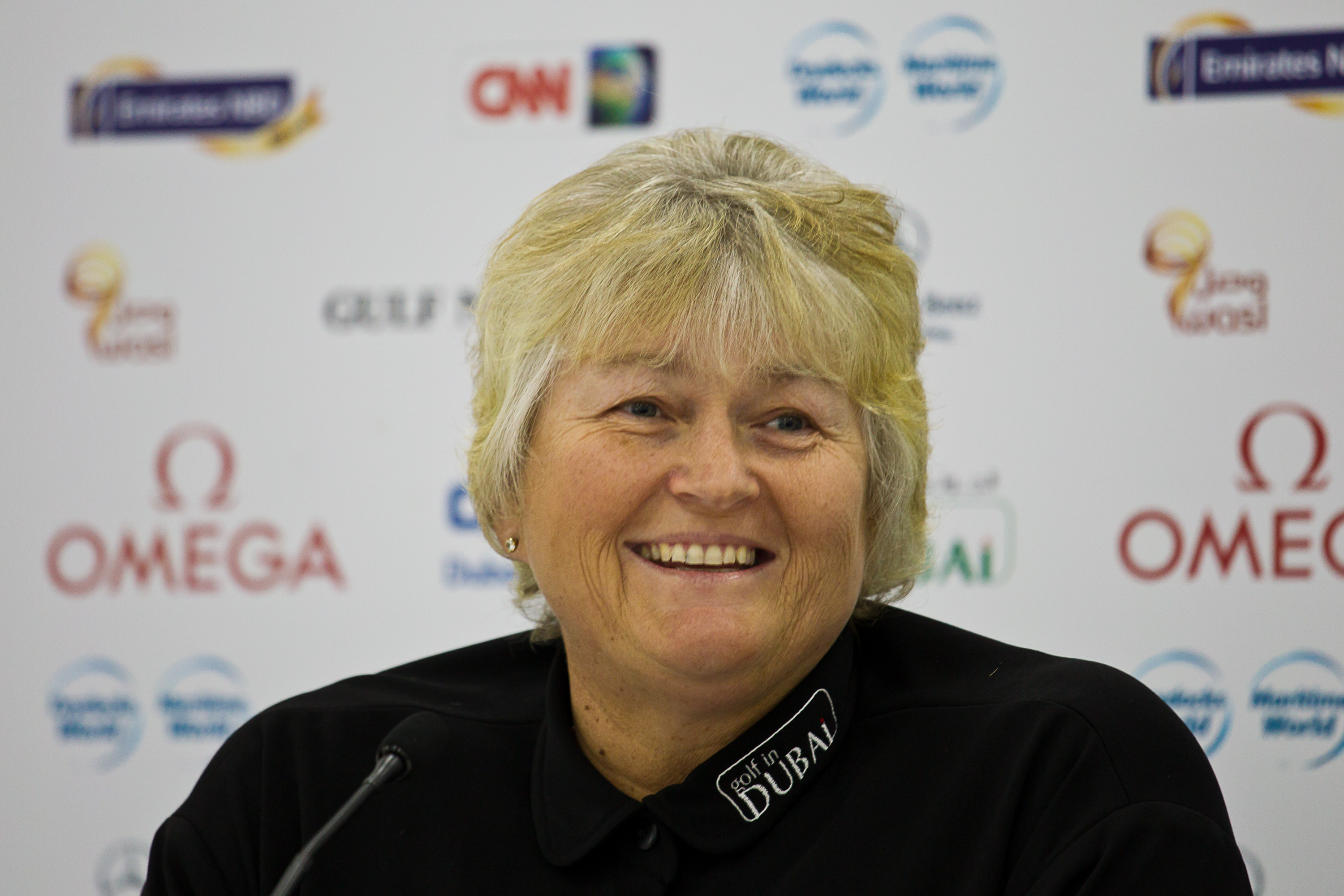 Laura Davies1.jpg